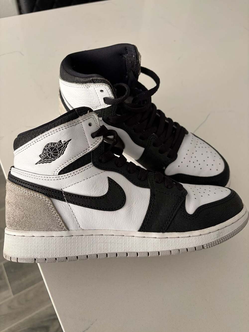 Air Jordan 1 Retro High OG 'Stage Haze' (Bleached Coral)